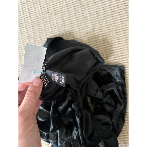Velvet black Victoria’s Secret bodysuit - Picture 4 of 4